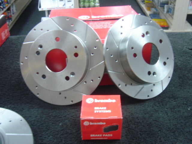 FOR  CIVIC 2.0 TYPE R EP3 BRAKE DISC BREMBO REAR CROSS DRILLED GROOVED & PAD