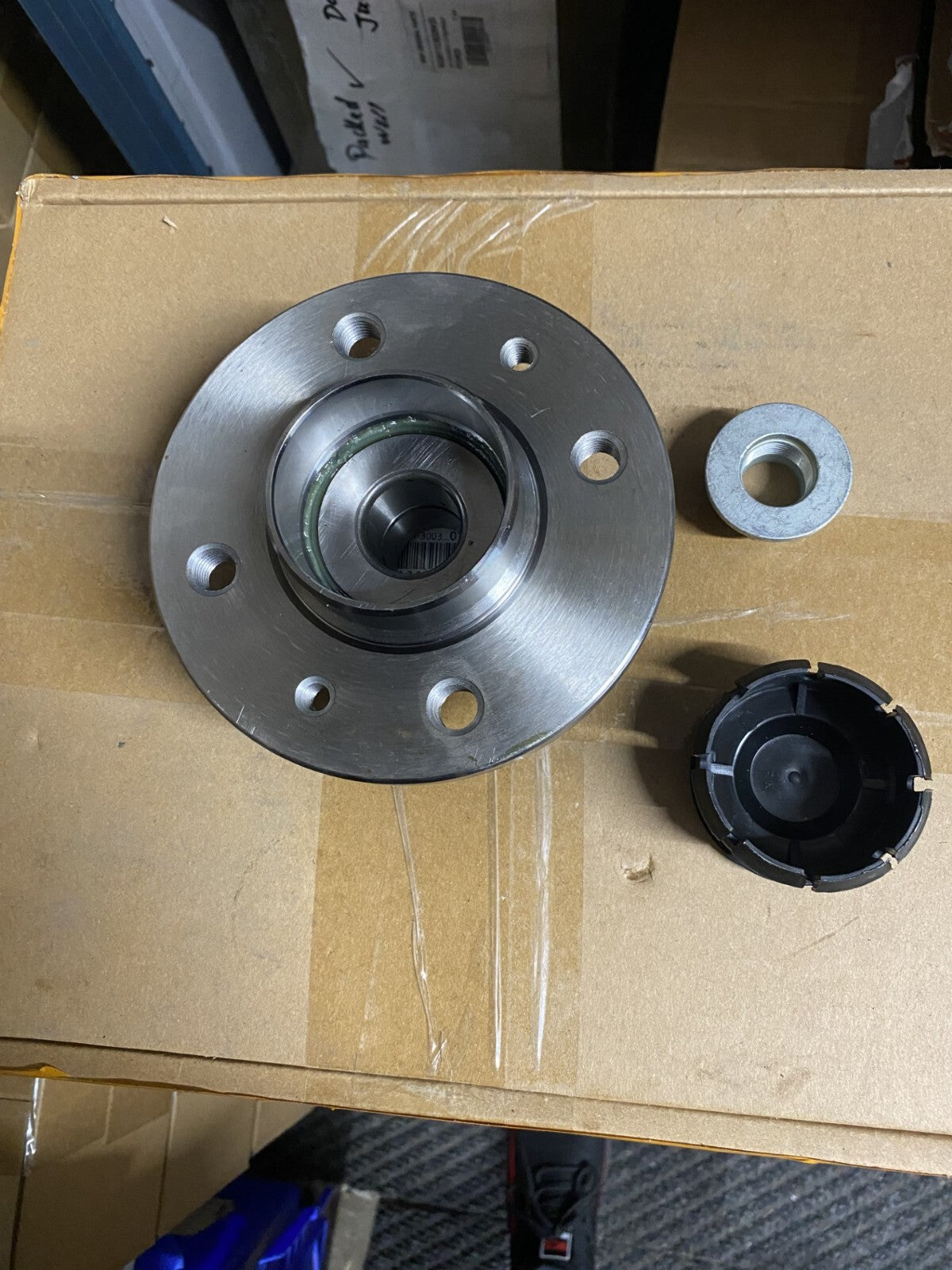 FOR RENUALT LAGUNA MK1  ESTATE 306 CABRIOLET REAR WHEEL BEARING HUB QWB1108
