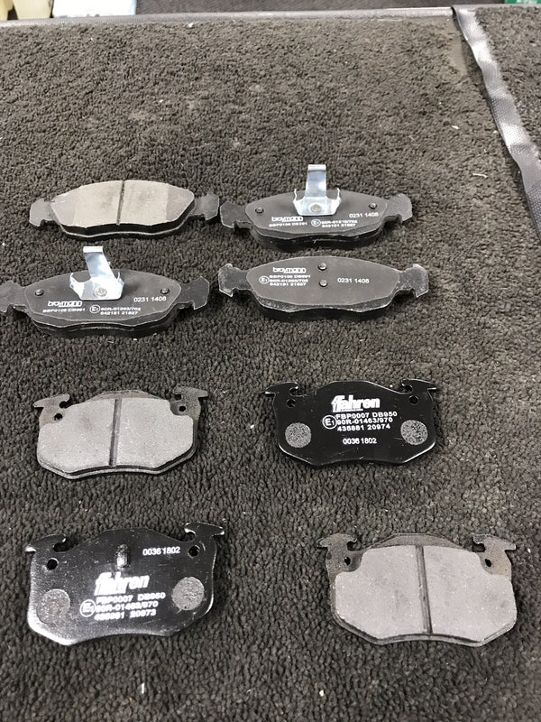 FOR CITROEN SAXO VTR VTS 106 GTI BRAKE PADS BRAKE PADS FRONT & REAR NEW