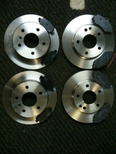 FOR MERCEDES A160 CDi W169 FRONT & REAR BRAKE DISCS & PADS NEW!