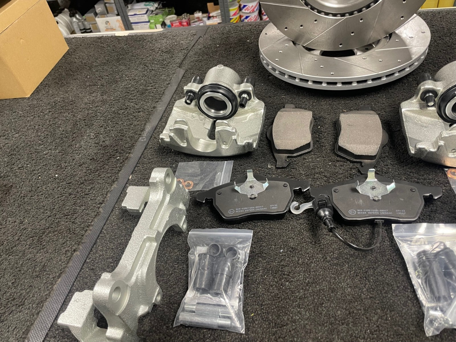 CADDY MK3 FRONT BRAKE DISC UPGRADE CALIPER CONVERSION KIT 288/280-312MM