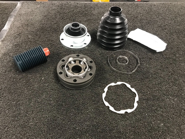 FOR JEEP GRAND CHEROKEE WK FRONT PROPSHAFT JOINT REAR CV JOINT END + CV BOOT KIT