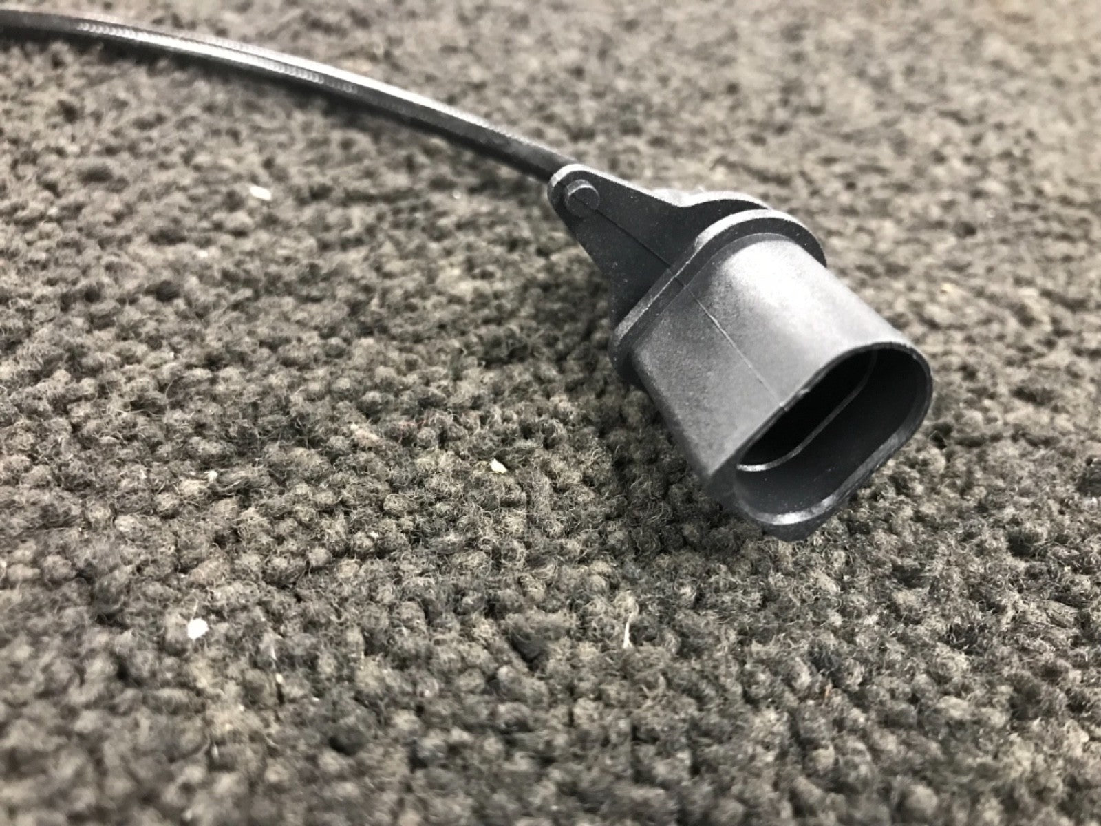 AUDI Q7 3.0 TDi QUATTRO 272 4MB 2015 ON FRONT  AND REAR BRAKE  WEAR SENSORS F+R
