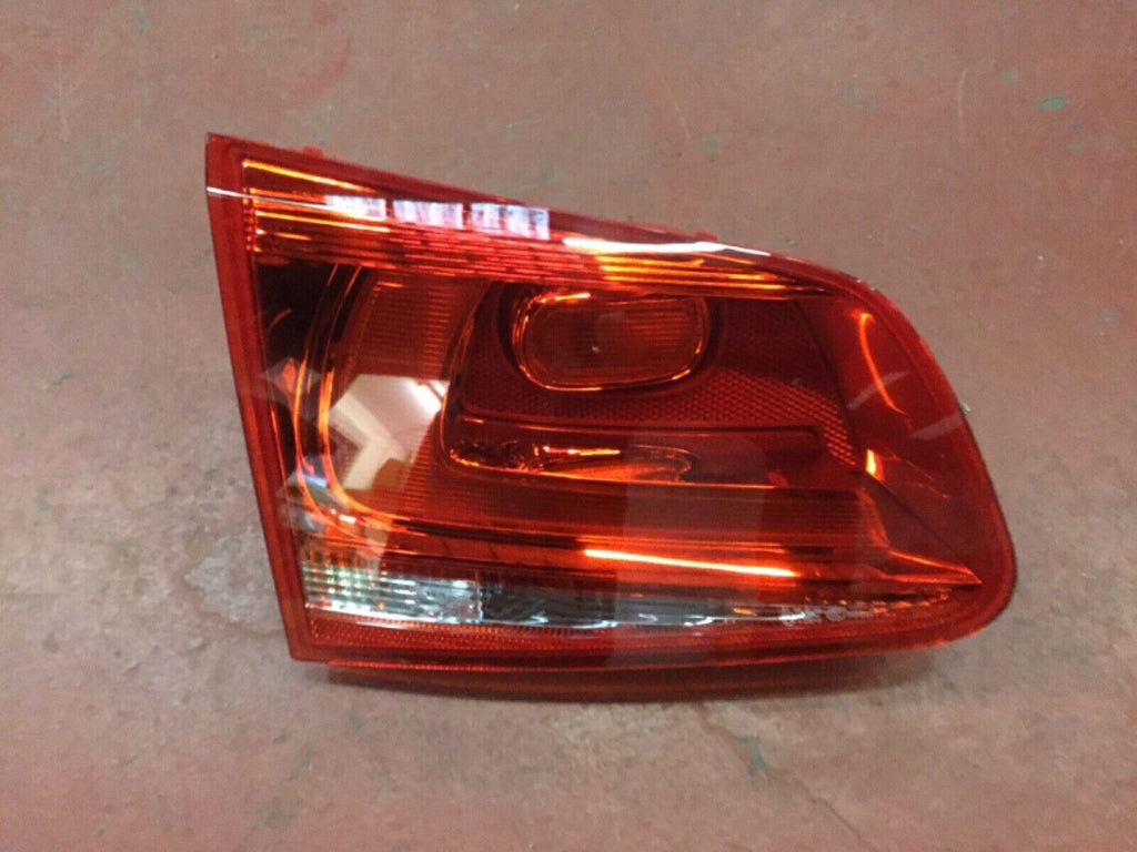 VW TOUAREG 2011 -2014 REAR LEFT INNER LED TAIL LIGHT 7P6945093C *GENUINE*