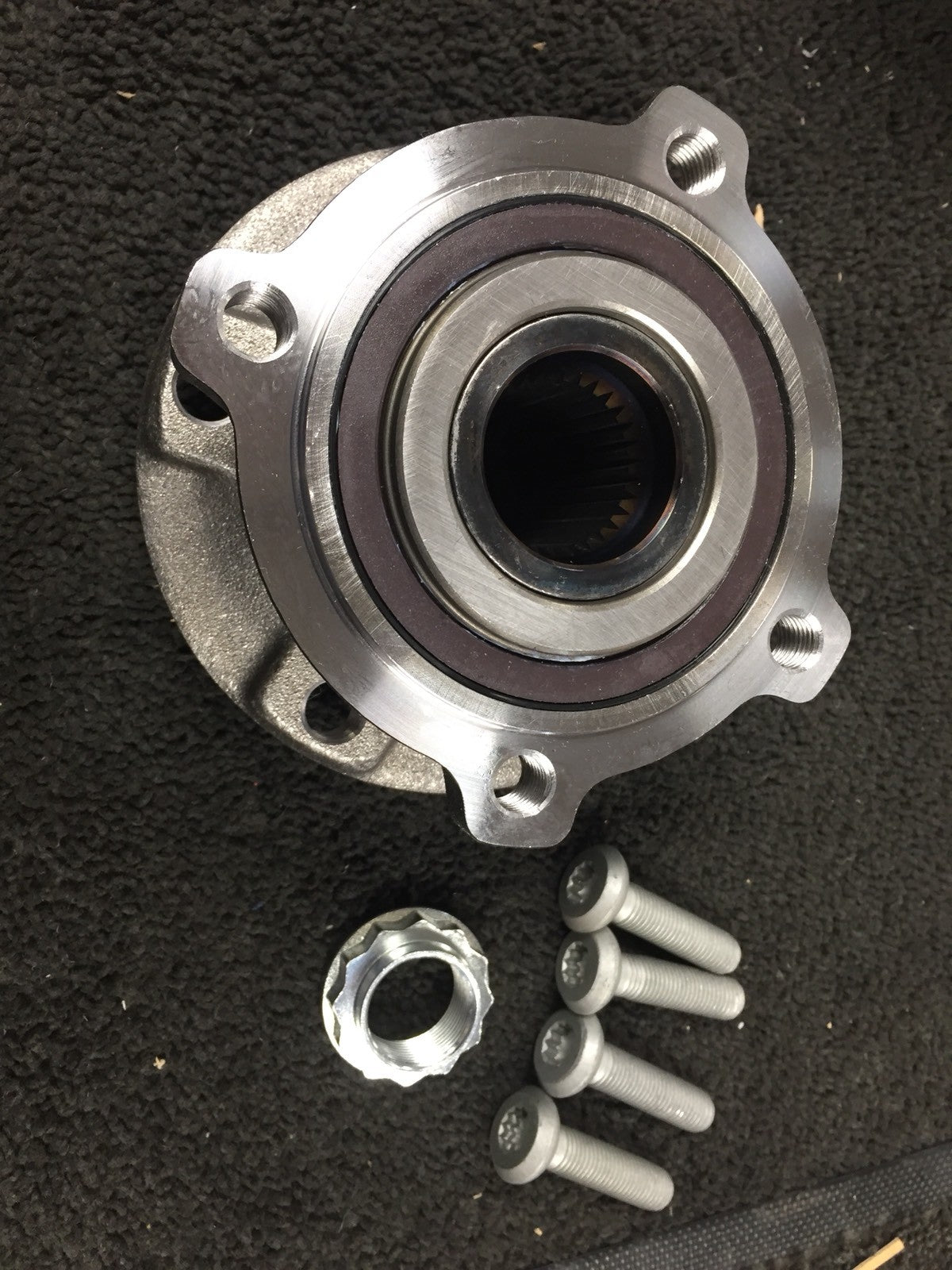 BMW X5 X6 E70 E71 E72 F16 F86 2006-2014 FRONT WHEEL BEARING HUB FITS LEFT/RIGHT