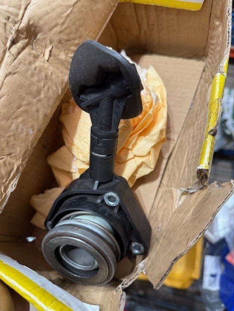 CONCENTRIC CLUTCH CYLINDER  VOLVO C30 S40 V50 FOCUS GALAXY MK2 TRANSIT CONNECT