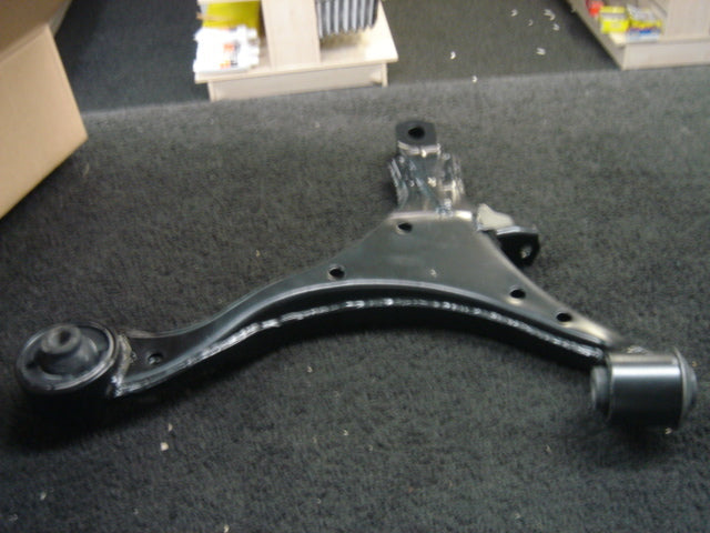FRONT LOWER WISHBONE ARM LH SIDE FOR HONDA CRV MK2 2.0 2.2CDTDi 2002-06 