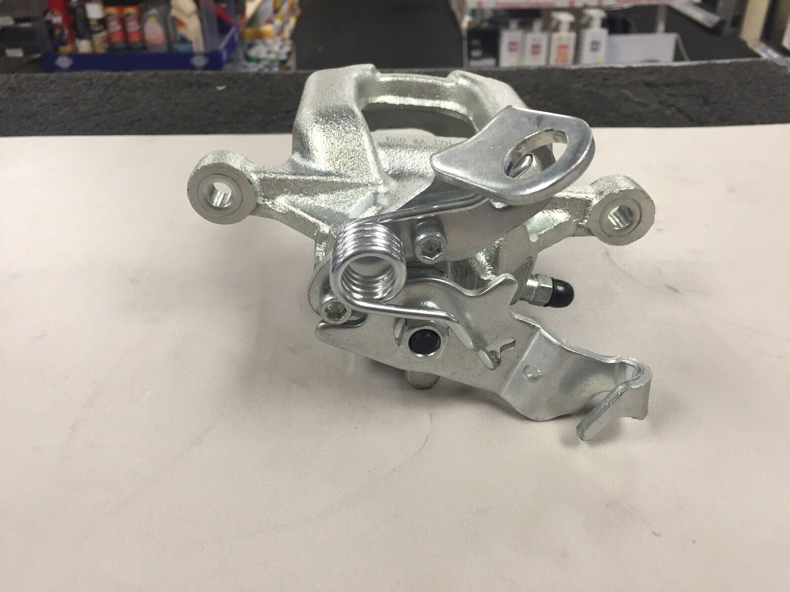 2 REAR BRAKE CALIPER AUDI A3  2.0TDi 170 QUATTRO 8P 2010-14 272MM DISC