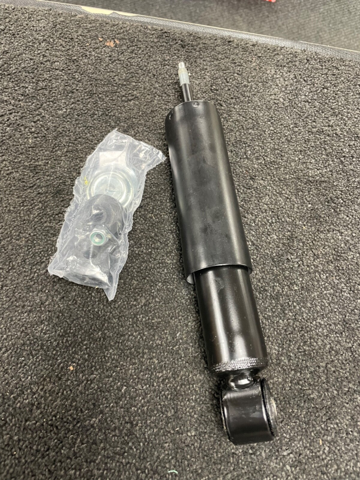 VAUXHALL BRAVA 2.2 2.3 2.5  SHOCK ABSORBER  FRONT   4WD