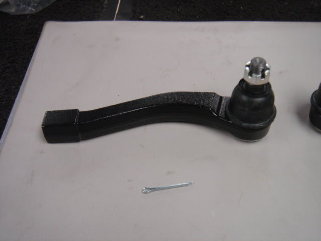 SSANGYONG KYRON REXTON RX270 RX290 RX320 TIE ROD TRACK ROD END RH OS 46660-08010