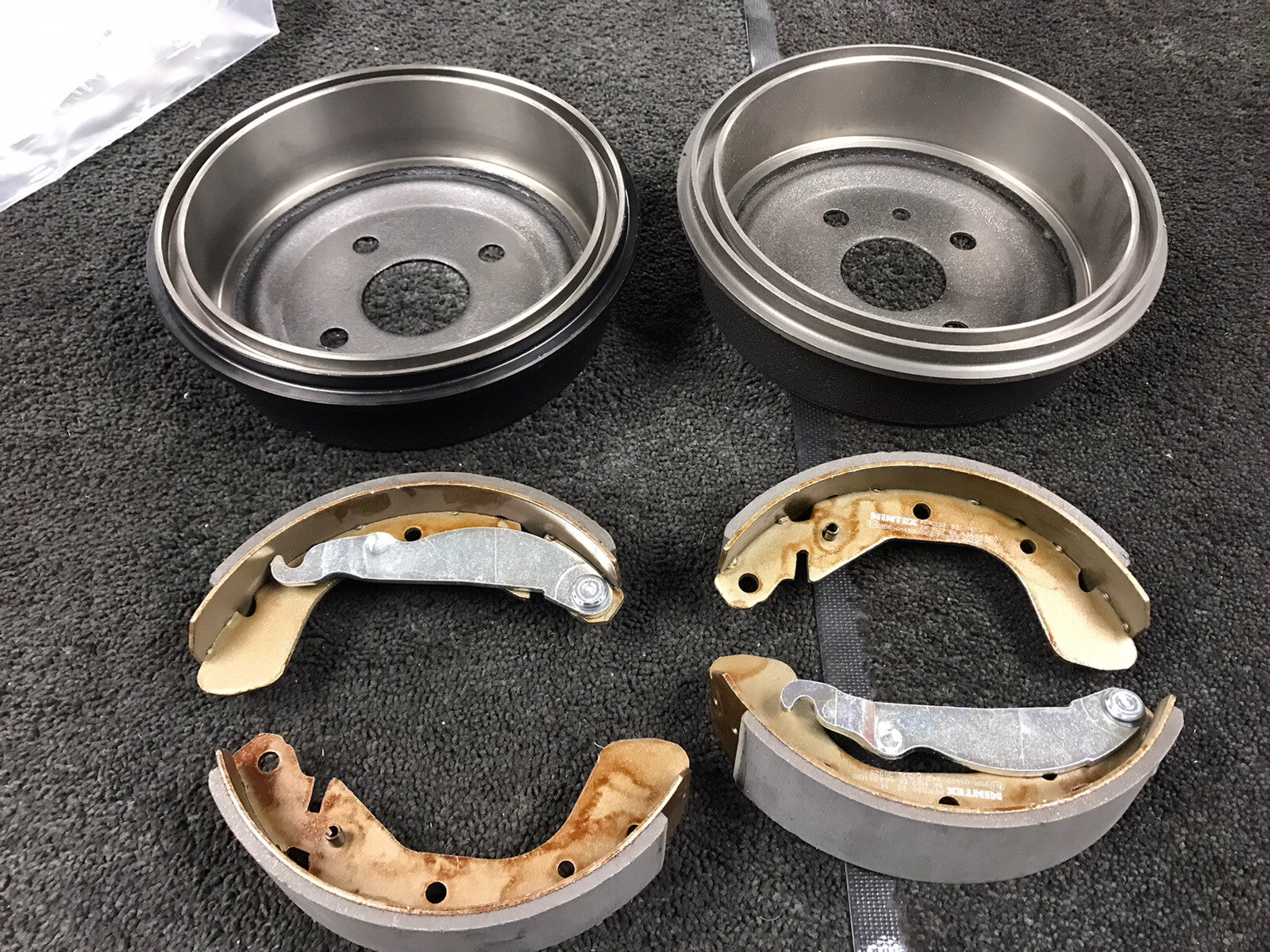 for VAUXHALL CAVALIER MK3 1.4 1.6 1.7TD 1.8 2 REAR BRAKE DRUMS REAR BRAKE SHOES