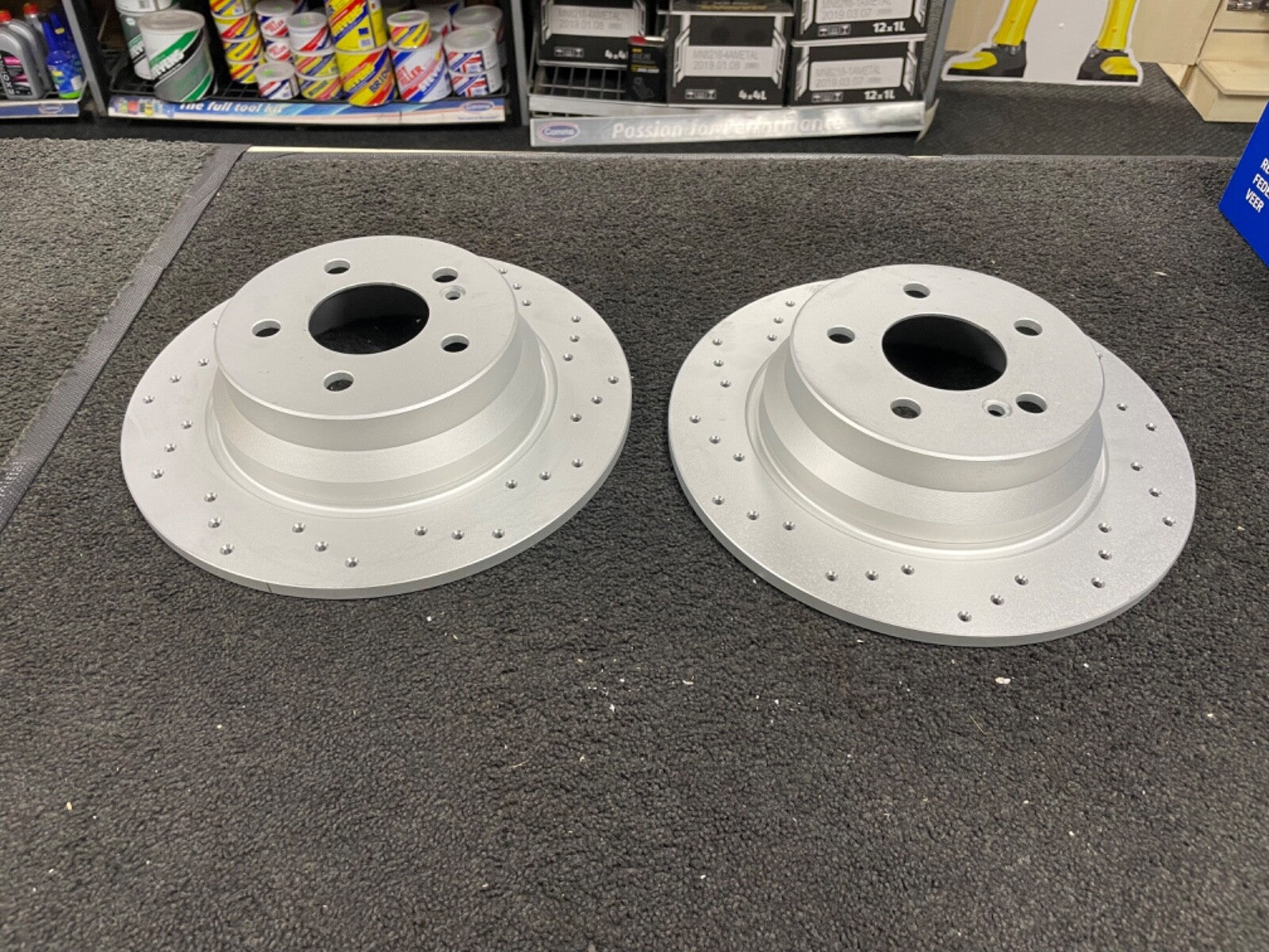 FOR MERCEDES E-CLASS E250 CDI AMG SPORT (MK4 FL (S212))  REAR DRILLED DISCS