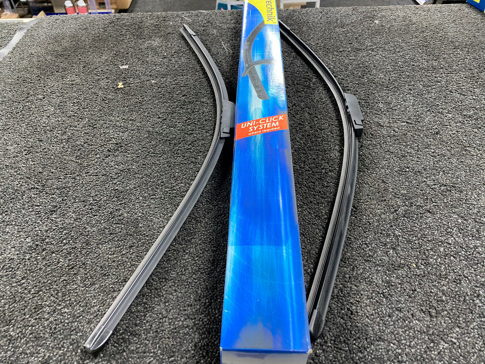 WIPER BLADE SET FITS SEAT ALTEA ALTEA XL TOLEDO 28" 23"