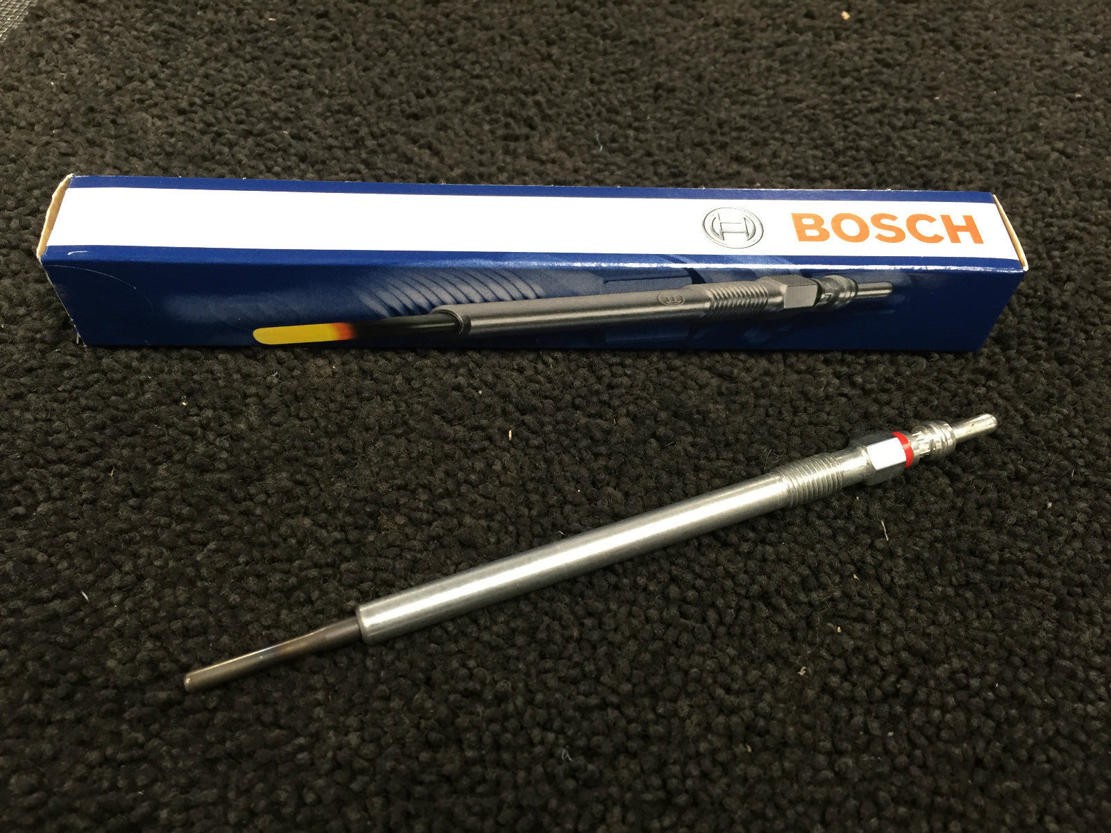 1 X BOSCH DURATERM GLOW PLUG FOR  MERCEDES M CLASS W164 ML280 ML300 CDI 