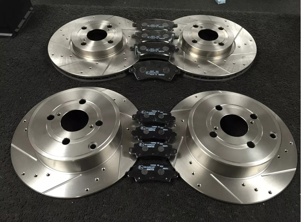 FOR TOYOTA YARIS 1.5 T SPORT DRILLED GROOVED FRONT REAR BRAKE DISCS & PADS