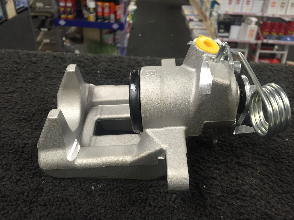 VW PASSAT 1.8 1.9 2.5TDi 1996-05 BRAKE CALIPER REAR BRAKE CALIPER OS RH SIDE