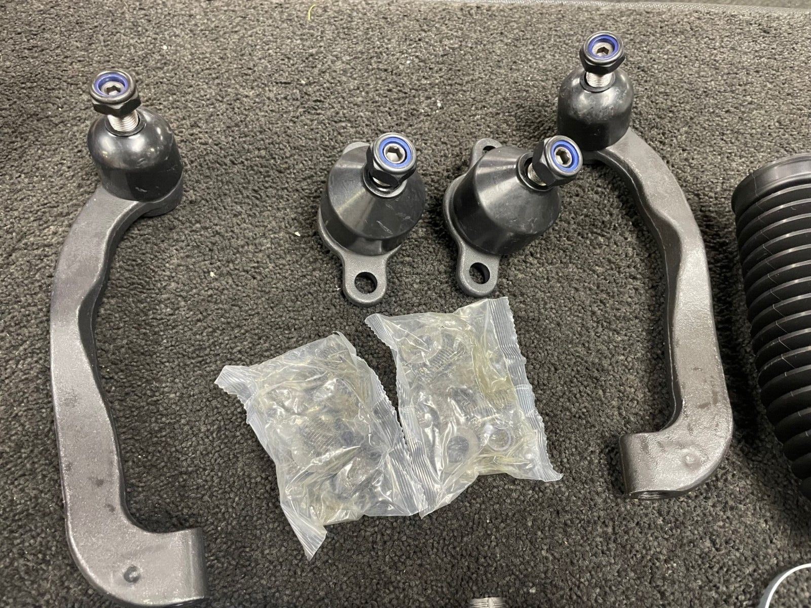 VW TRANSPORTER T5 TRACK ROD TIE ROD END BALL JOINT RACK BOOT KIT STEERING KIT 
