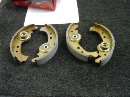  FOR FIAT CINQUECENTO SEICENTO FRONT BRAKE PADS REAR SHOES