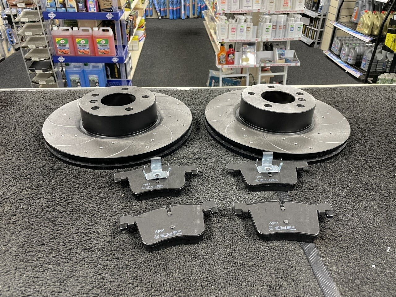 FOR BMW X3 X4 35D FRONT PERFORMANCE DRILLED GROOVED BRAKE DISCS PADS SET **NEW**
