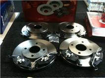 FOR FORD FOCUS MINTEX FRONT & REAR BRAKE DISCS & PADS 
