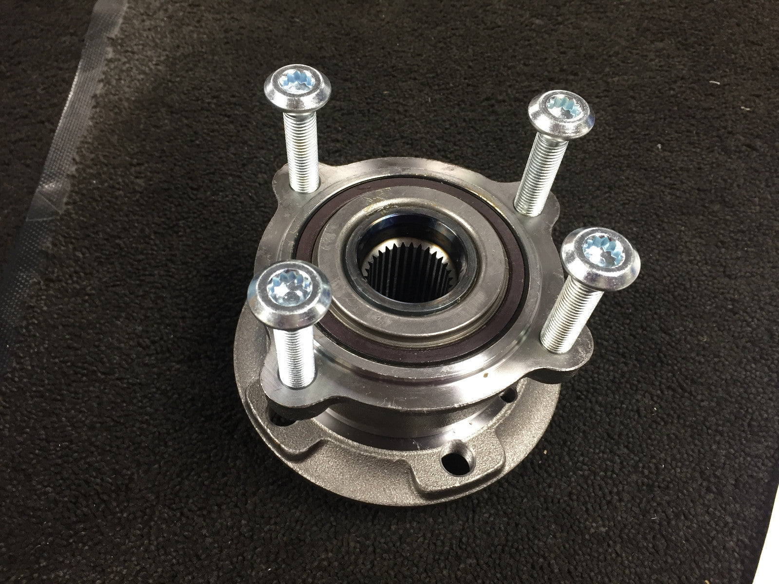 BMW X5 X6 E70 E71 E72 F16 F86 2006-2014 FRONT WHEEL BEARING HUB FITS LEFT/RIGHT