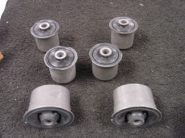 FOR  GRAND CHEROKEE WJ WG FRONT REAR UPPER LOWER CONTROL ARM A FRAME BUSH KIT