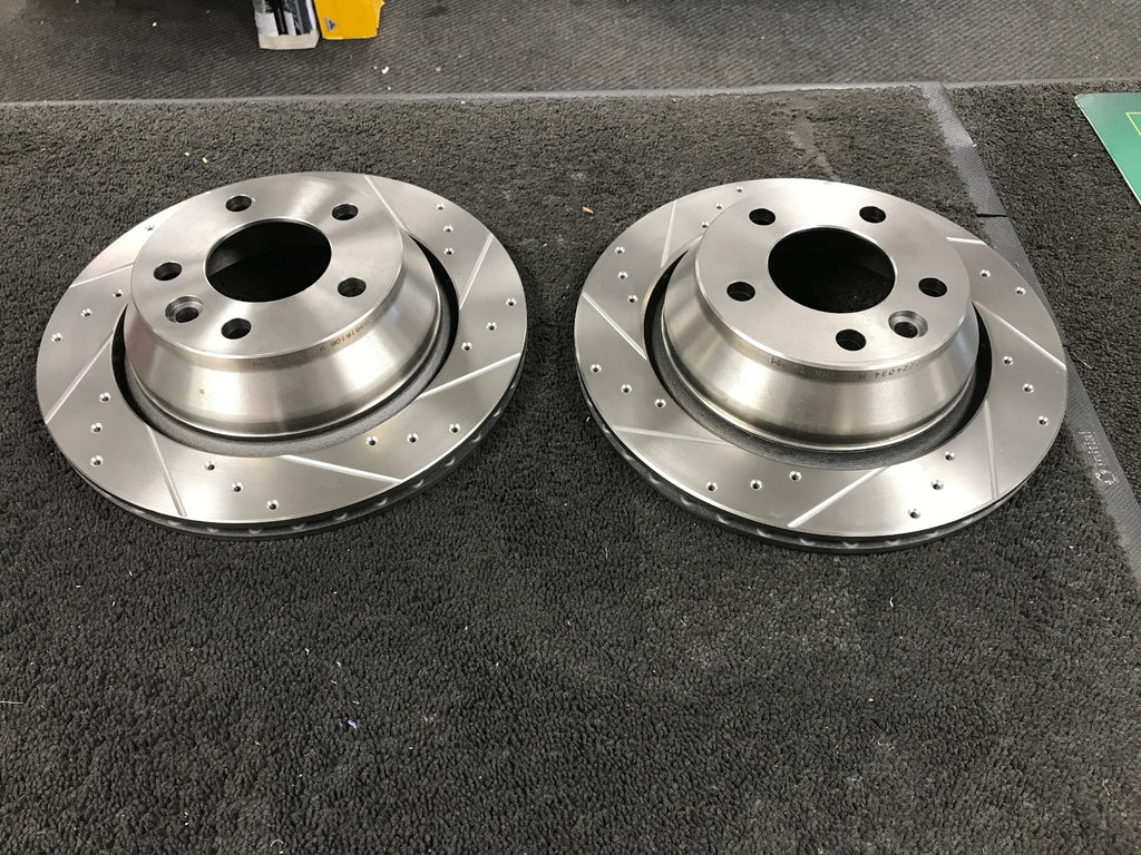   TOUAREG TRANSPORTER T5 BRAKE DISC CROSS DRILLED GROOVED  REAR 