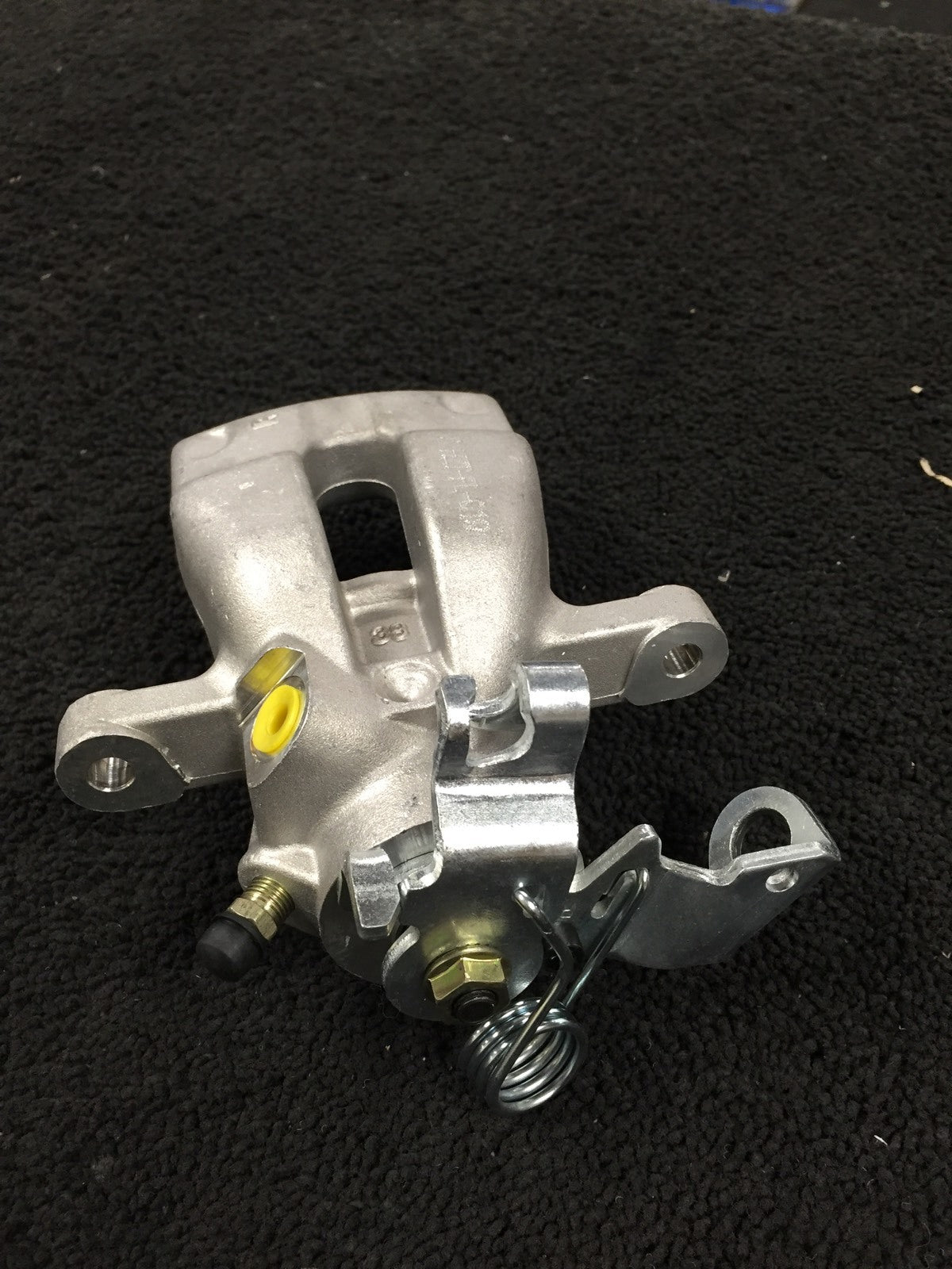FOR MERIVA ZAFIRA 1.4 1.6 1.8 1.7D LH SIDE REAR BRAKE CALIPER LUCAS 5 STUD 38mm