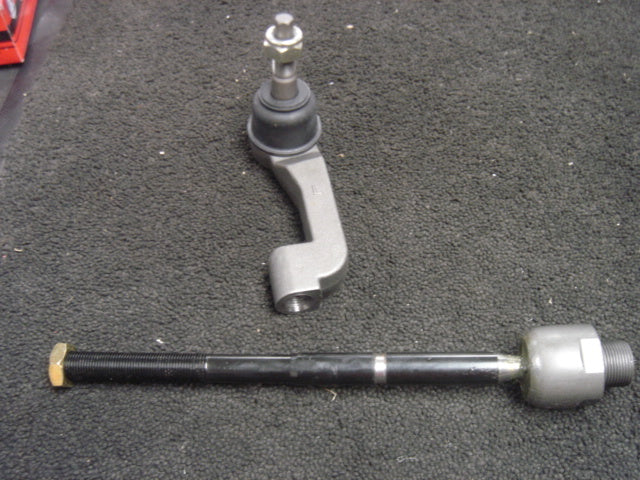 FOR  CHEROKEE LIBERTY KJ 2002 -2005 TIE ROD OUTER TRACK ROD TIE ROD ASSEMBLY RH 