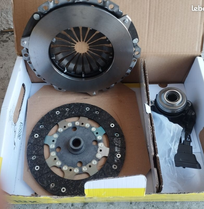 SEMI AUTOMATIC BERLINGO C3 C4 GRAND PICASSO 208 308 500 1.6HDi CLUTCH KIT NEW