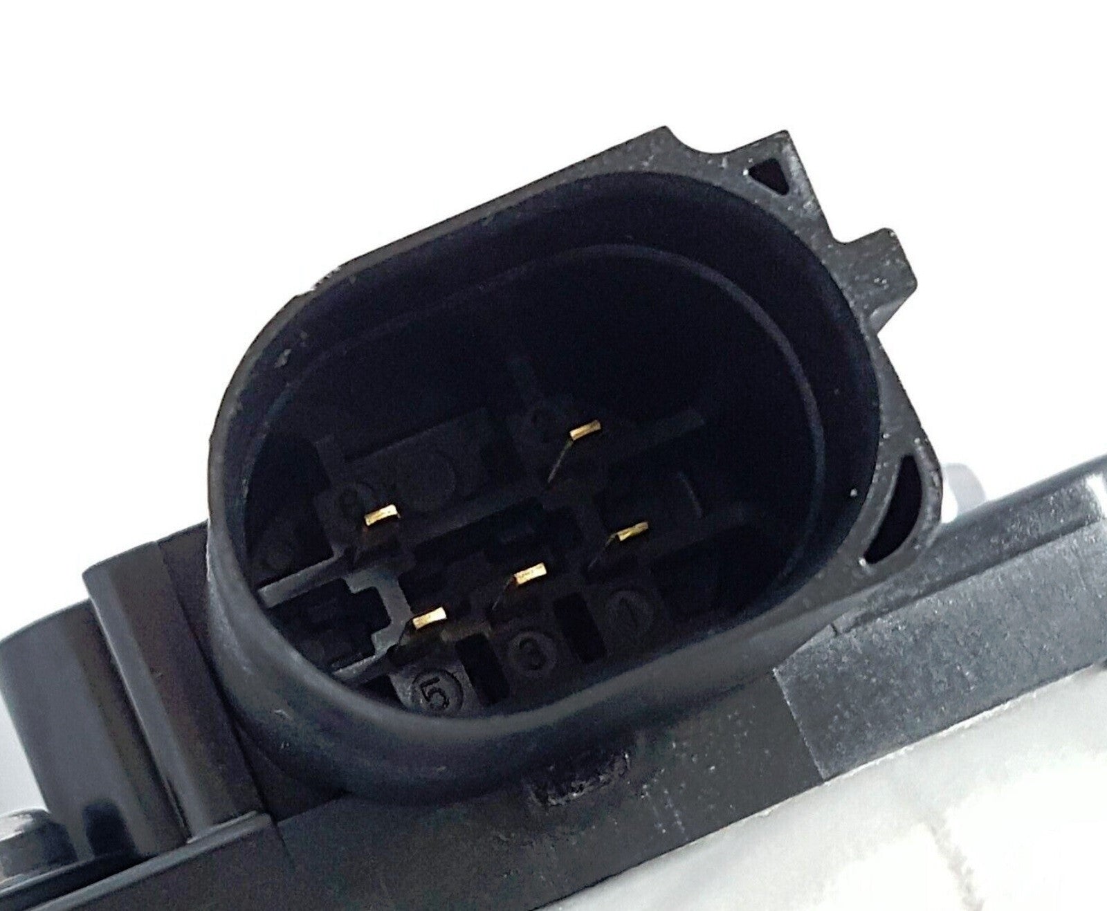 FIT FOR CEED CRDI 3 ISG MK2 JD EGR VALVE 284102A600