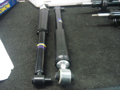 FOR RENAULT LAGUNA ESTATE MK2 01>06  REAR  SHOCK ABSORBERS X2 NEW