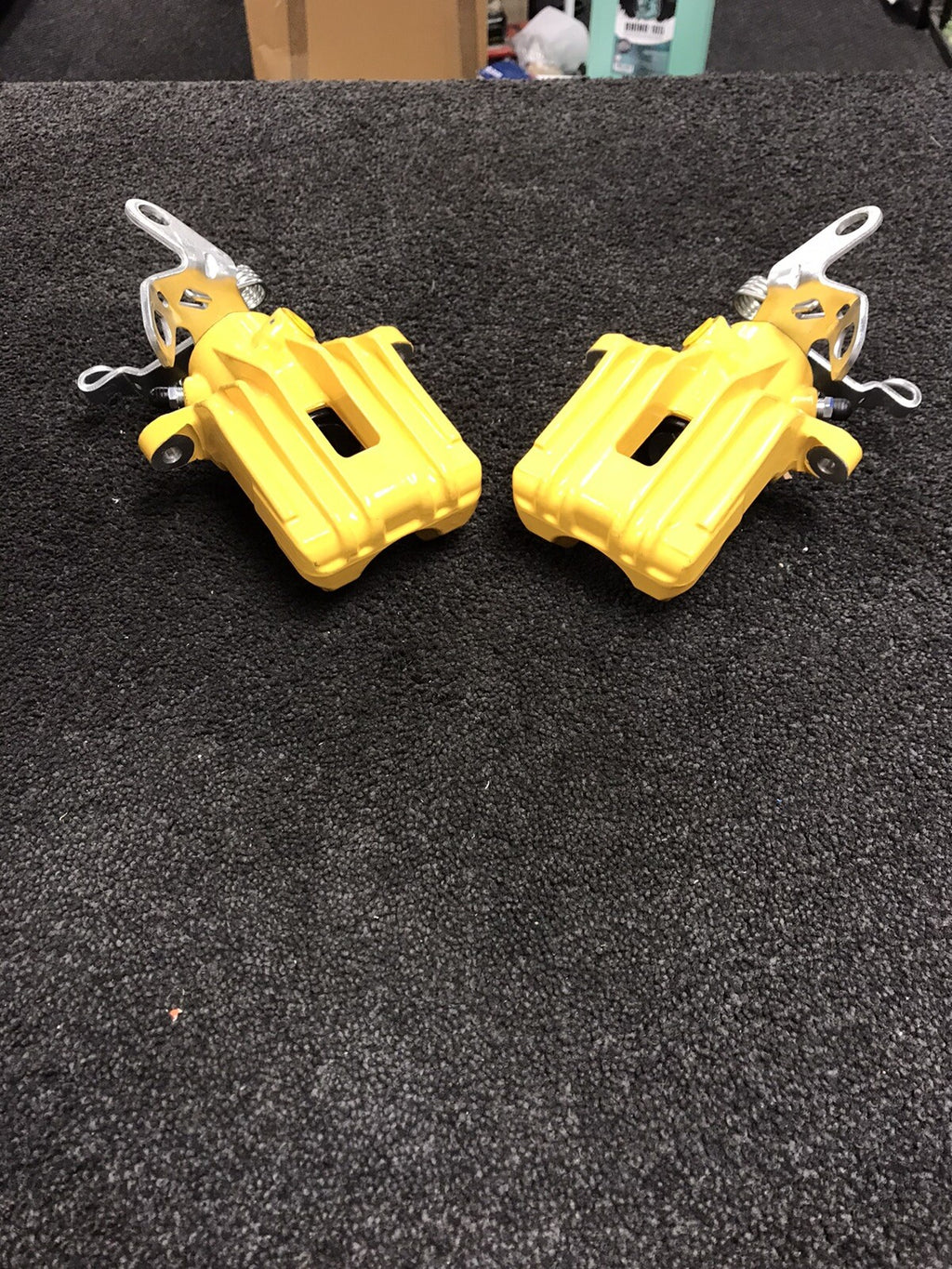 FOR AUDI A3 GLOF MK3 MK4 REAR CALIPERS 38mm 1K0615424D 1K0615423D LEFT RIGHT