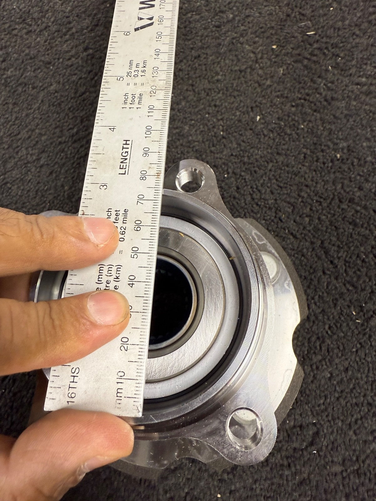 ALPHARD VELLFIRE 08-14 AWD 4WD REAR WHEEL AXLE HUB BEARING COMPLETE