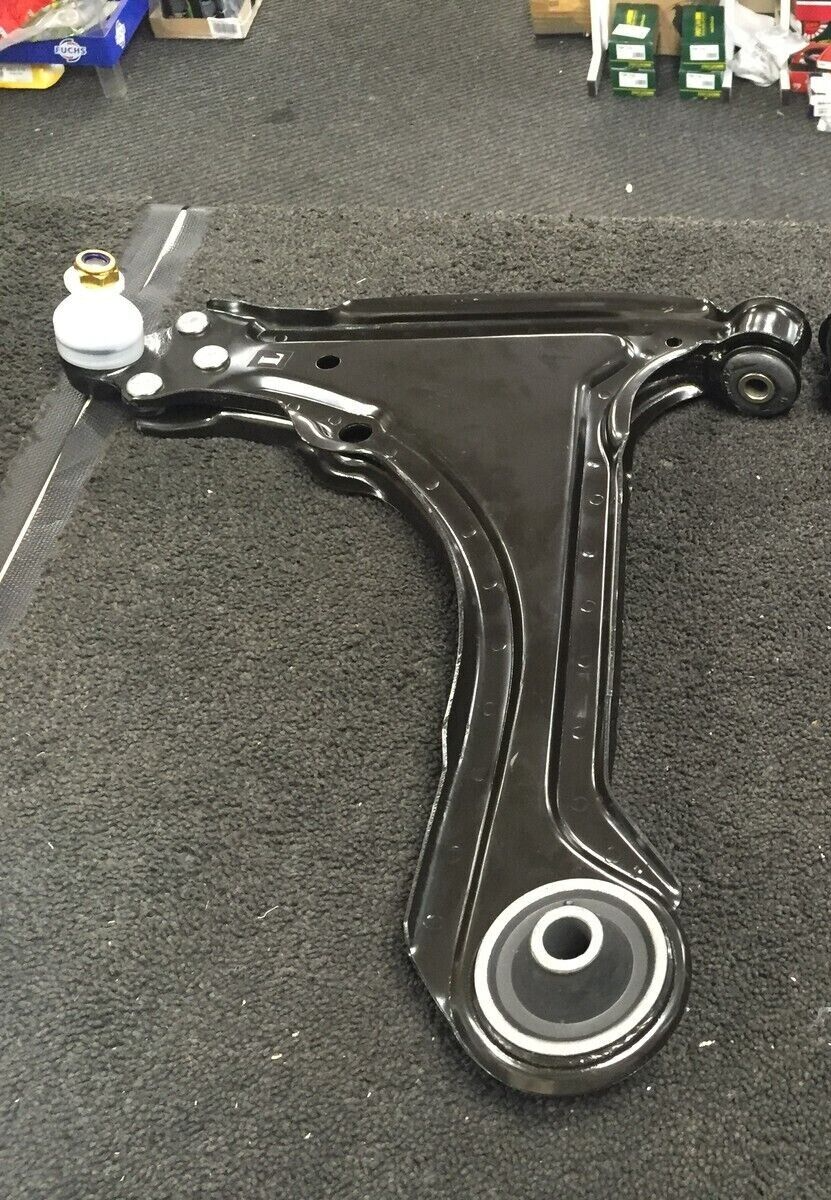 VAUXHALL CAVALIER ASTRA MK3 CALIBRA WISHBONE SUSPENSION ARM +BUSHES LH NS SIDE