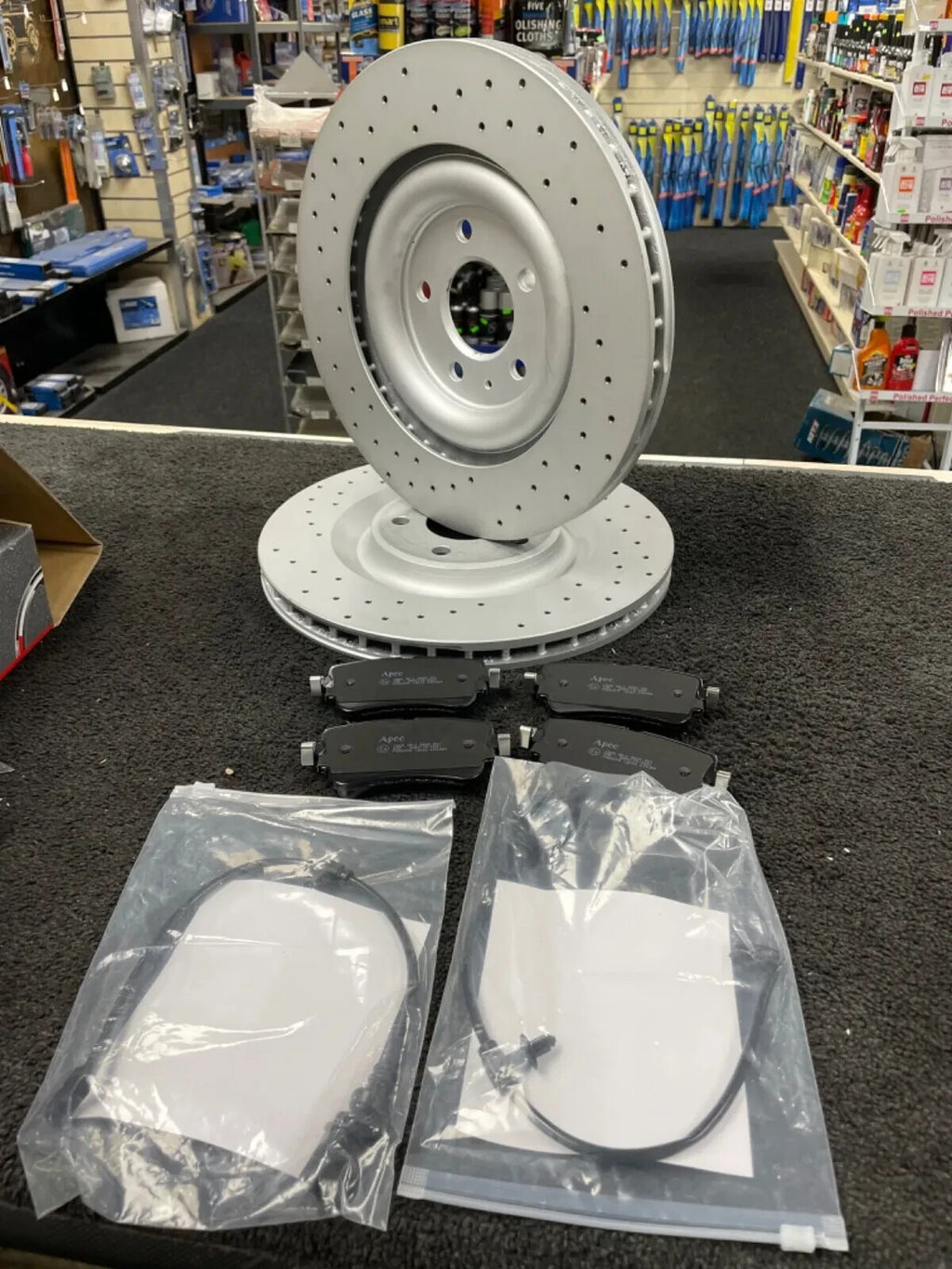 AUDI A6 C8 50 TDI Q7 50 TDI BRAKE DISC PAD WEAR SENSORS FRONT 400mm REAR350mm