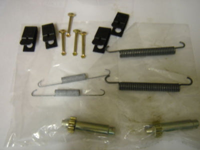 FORD EXPLORER SPORT TRAC AVIATOR 2002-06 HAND BRAKE PARKING SHOE SPRING KIT