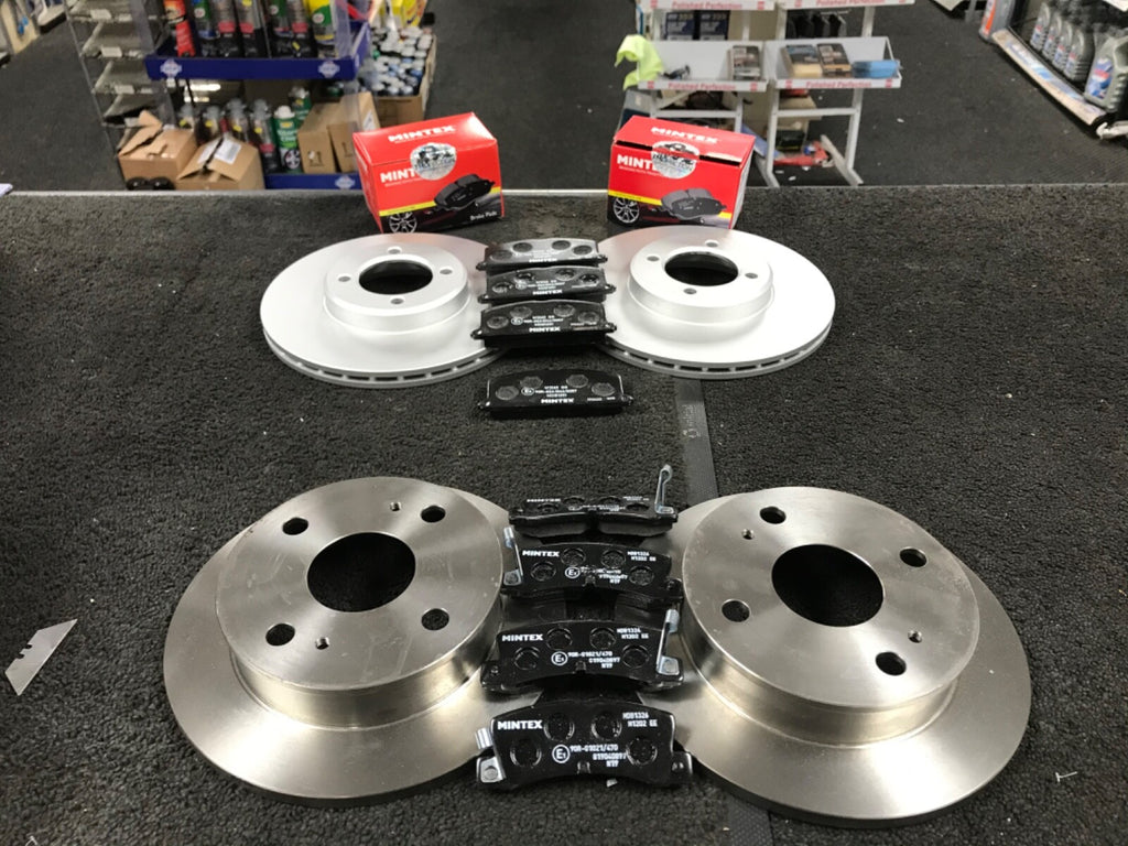 FOR TOYOTA COROLLA GTI AE82 AE92 BRAKE DISCS & PADS FRONT AND REAR SET 