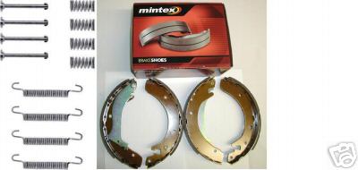 VAUXHALL CAVALIER CALIBRA REAR  HANDBRAKE SHOES & SHOE FITTING KIT