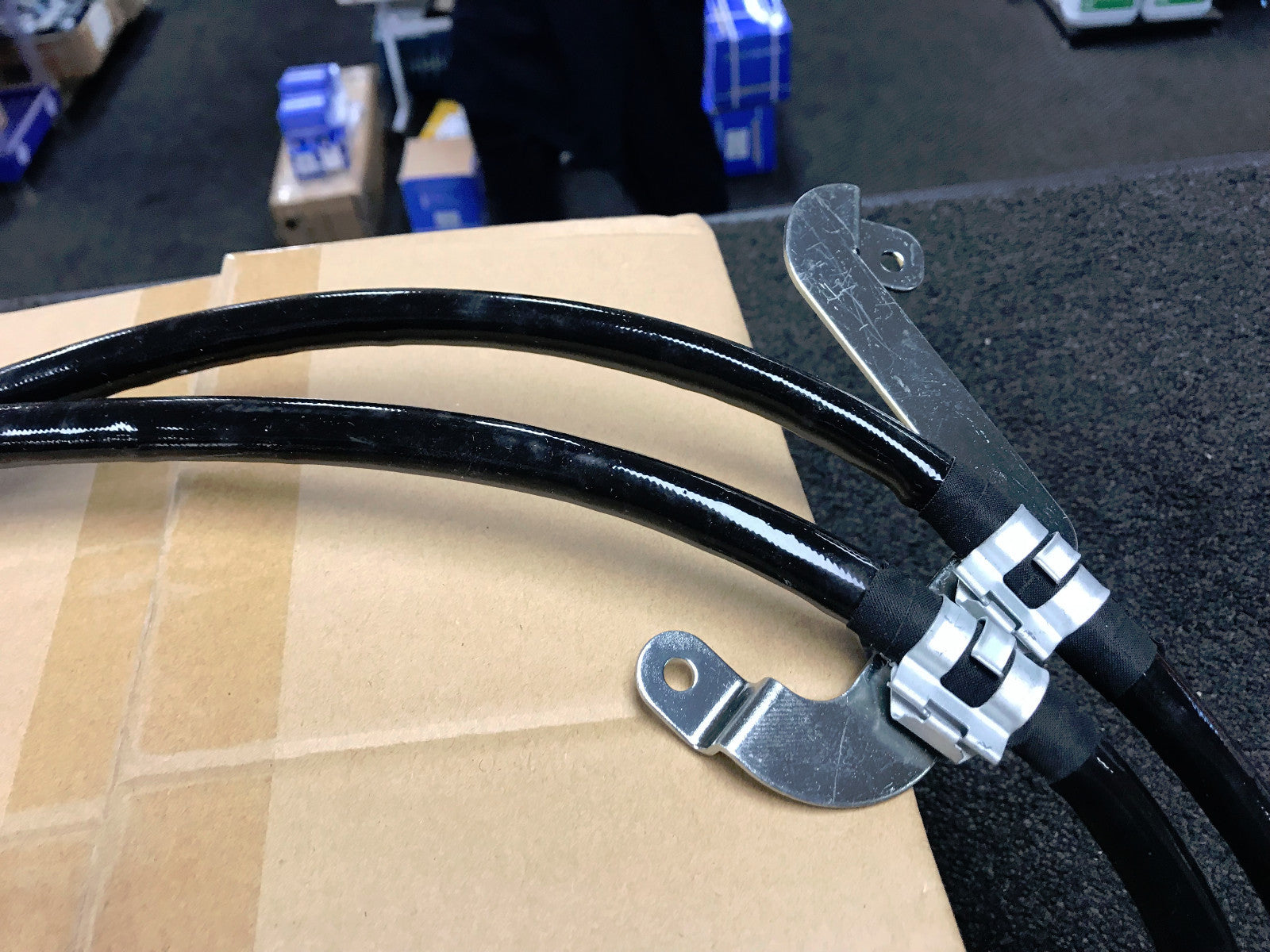 BATTREY BLOW OFF LEAD CABLE FOR MERCEDES E CLASS W212 2009-16 A2124409752