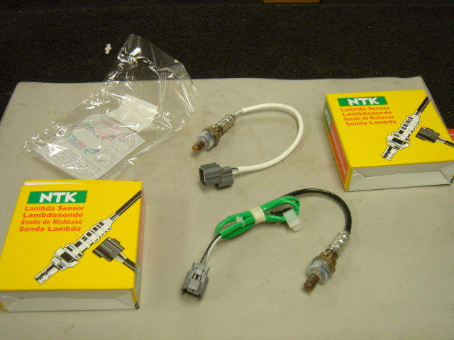 FOR  CIVIC TYPE R EP3 K20A2 LAMBDA SENSOR NGK FRONT PRE CAT  REAR POST CAT 