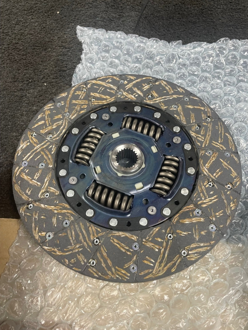 GENUINE 3PCE CLUTCH KIT FOR  NAVARA D40 PATHFINDER R51 2.5dCi 2005-2009