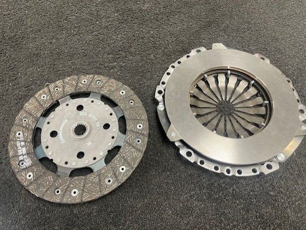 RENAULT CLIO MODUS 1.2 TURBO TCE CR0/P 2007-12 CLUTCH KIT GENUINE VALEO 2 PCE