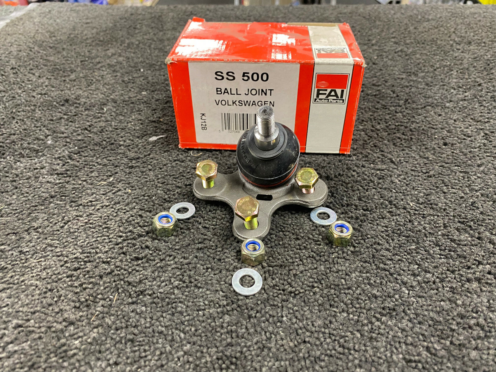 FRONT LOWER RIGHT BALL JOINT FITS POLO MK3 LUPO GTI AROSA