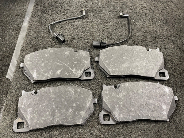 FOR AUDI RS6 RS7 RSQ8 PORSCHE CAYENNE 2.9 3.0 4.0 GTS FRONT BRAKE PADS & SENSORS