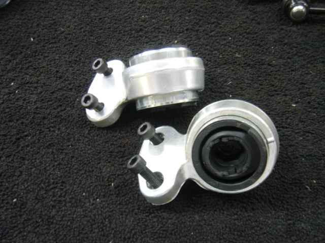 BMW E46 FRONT WISHBONE CONTROL SUSPENSION ARM REAR BUSHES BUSH MOUNTS HEAVY DUTY
