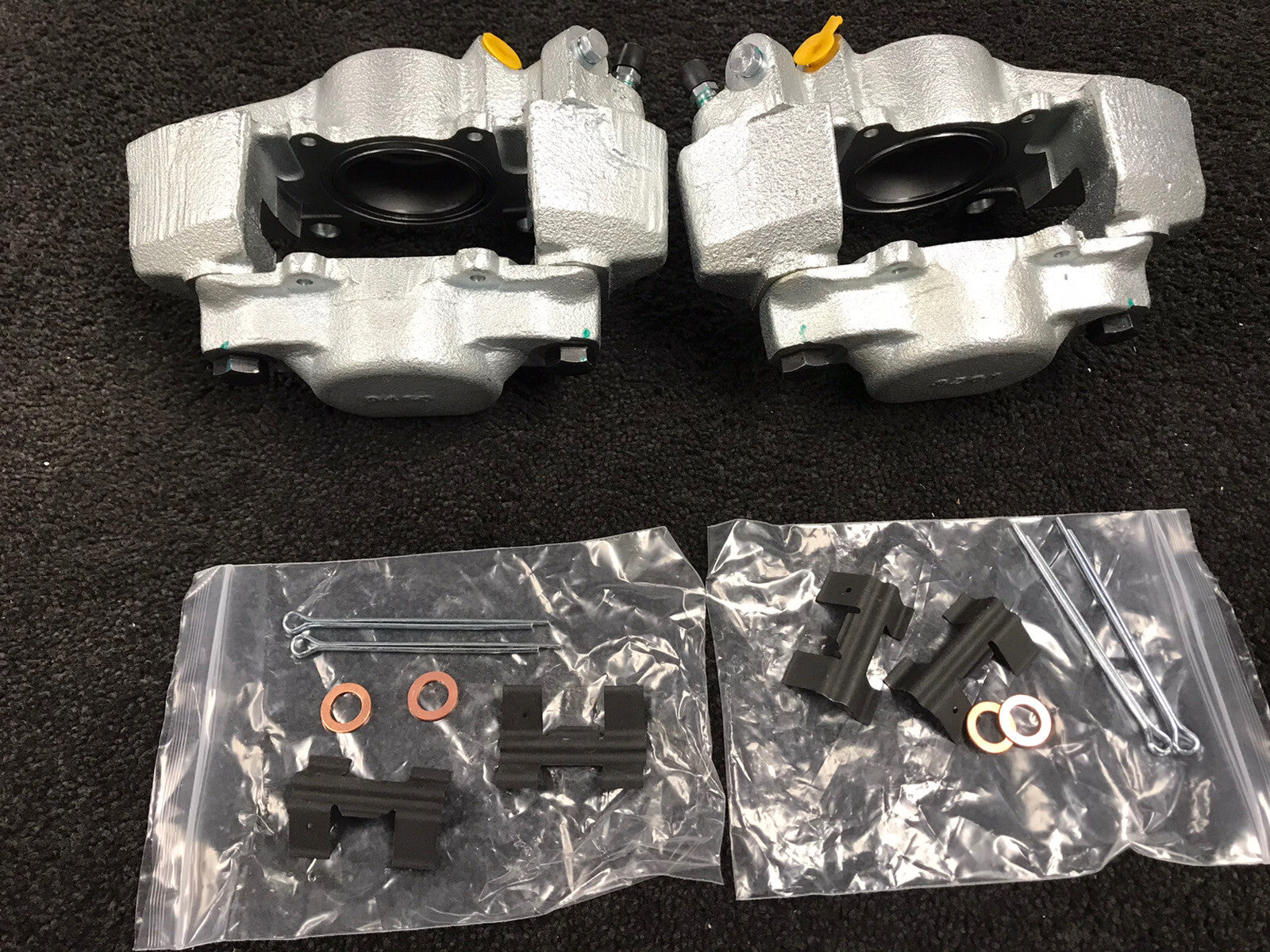 FOR MGB MGB-GT 1962-1980 2 FRONT BRAKE CALIPERS LH RH NEW  (27H4650, 27H4651)