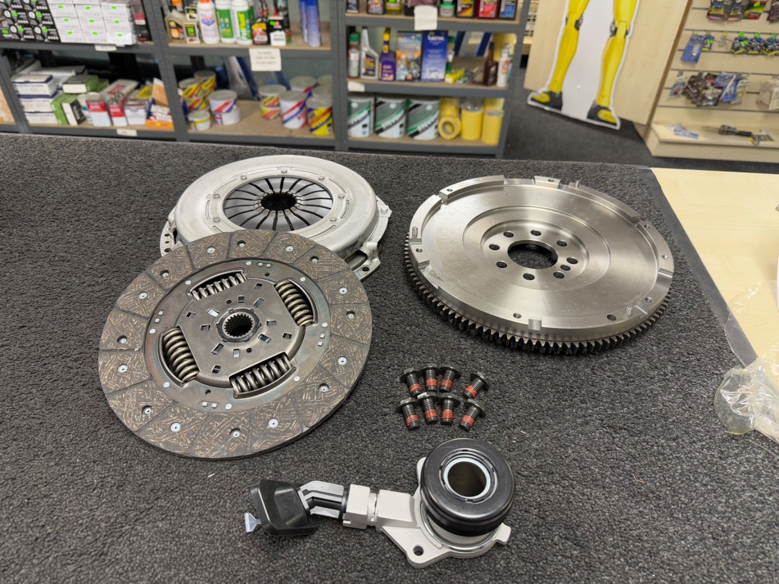 FORD MONDEO 2.2 ST 2.2TDCI SOLID FLYWHEEL CLUTCH KIT CYLINDER 6 SPEED
