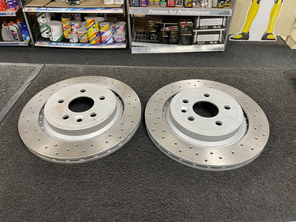 VOLVO S60 S80 V70 XC70 T6 D4 D5 REAR CROSS DRILLED REAR BRAKE DISC 302mm VENTED