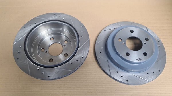 FIT FOR SUBARU IMPREZA WRX JDM REAR DRILLED GROOVED BRAKE DISCS 266MM VENTED